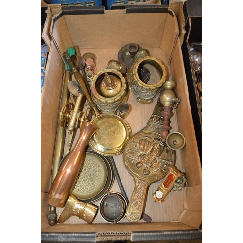 137 - box of brass items etc.