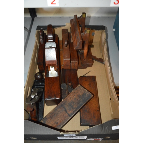 36 - box of wood planes