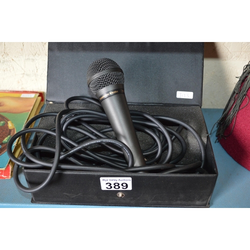 389 - boxed microphone