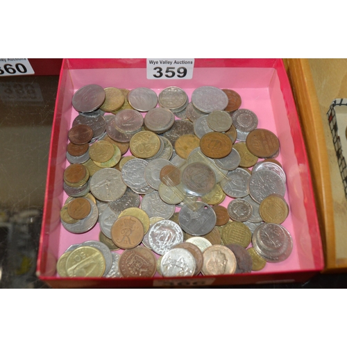 359 - tray of coins