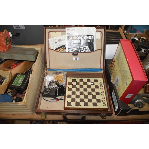 67 - vintage sensory chess challenger