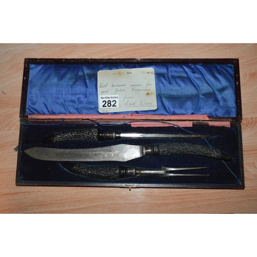 carving set