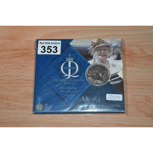 353 - 2012 diamond jubilee £5 coin