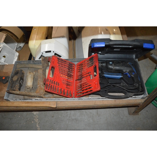 63 - qty of tools & set of drill bits