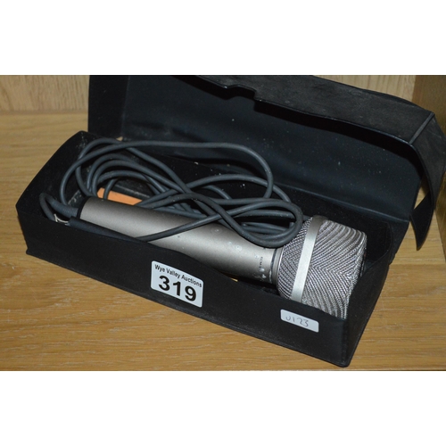 319 - boxed sony microphone