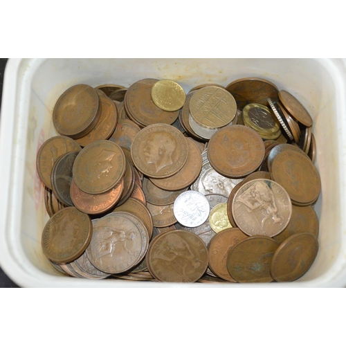 314 - tray of coins