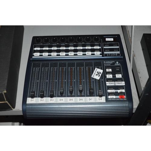 36 - Behringer BCF2000 mixer