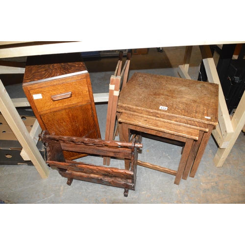 172 - bay of various tables etc.