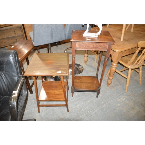 245 - 2 side tables