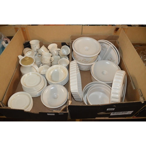 300 - 2 boxes of dinner service