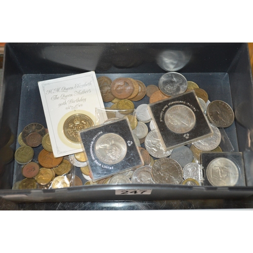 247 - box of assorted collectable coins