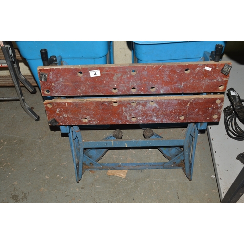 Lot 4         