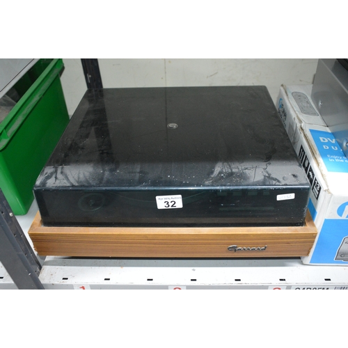 Lot 32        