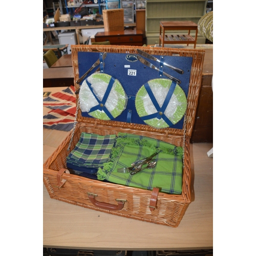 wicker picnic hamper