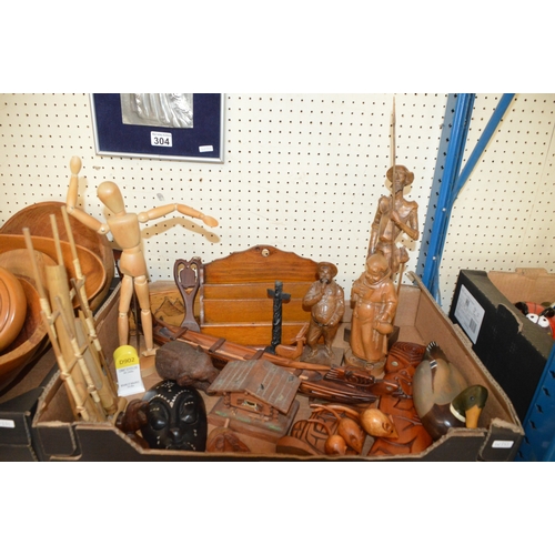 302 - box of woodware