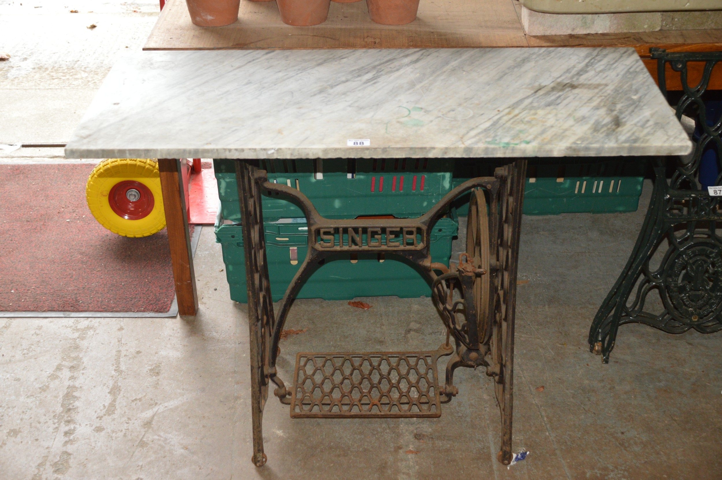 singer sewing table