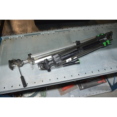 29 - 2 tripods
