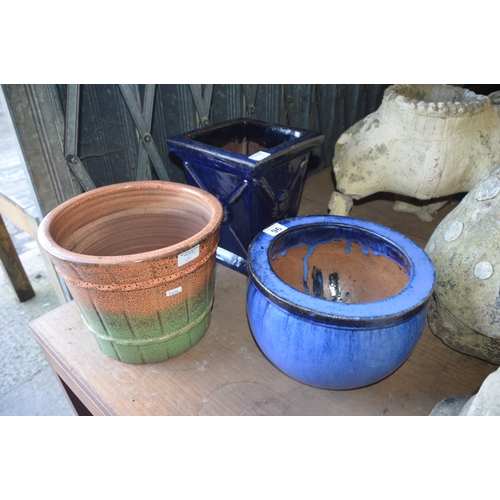 96 - 3 glazed plant pots