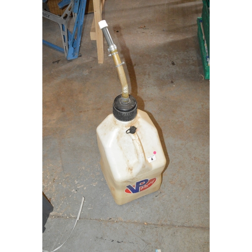 Lot 4         