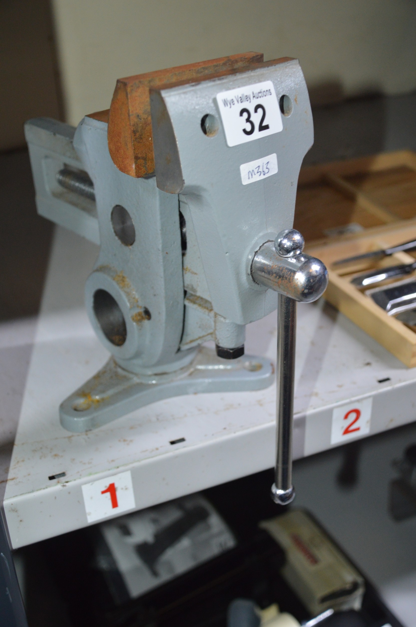 bench vice