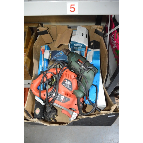 Lot 8         