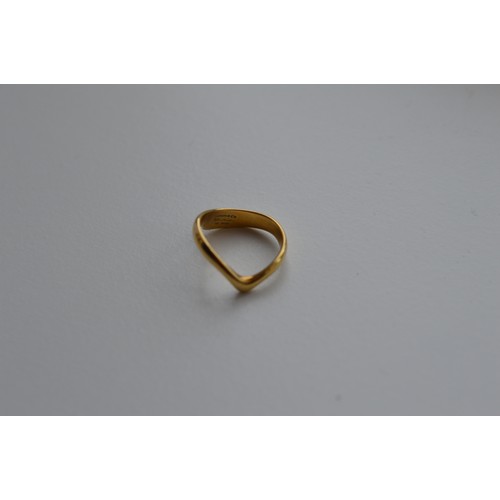 45 - 18ct gold Tiffany ring by Elsa Peretti, 4.4gms