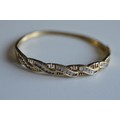 9ct gold & diamond bangle/bracelet, total diam 1.0cts