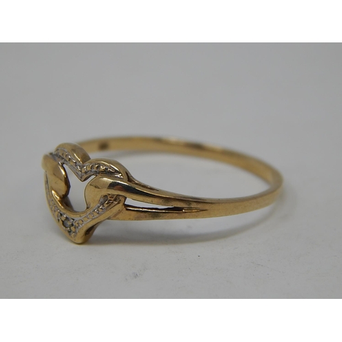 57 - 8ct gold ring set diamonds. 1.6g gross