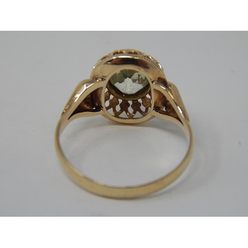 80 - A Gold Ring, set Citrine. 2.5g. Ring size M 1/2