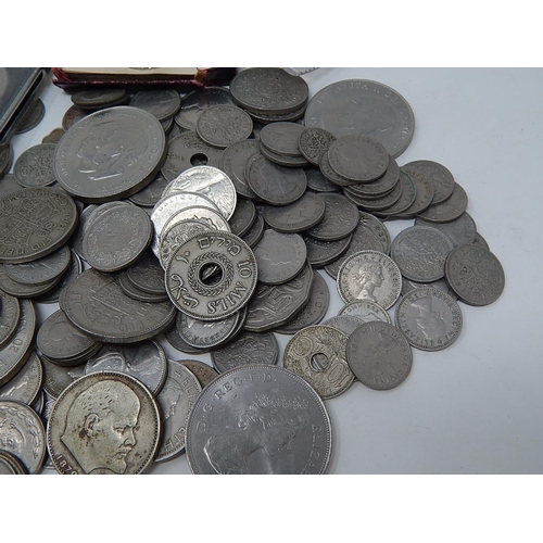 312 - Large quantity of Crowns, half crowns, shillings, sixpences & foreign white metal coins