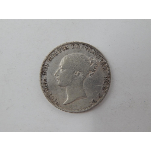 318 - Young Victoria Head Sixpence 1862