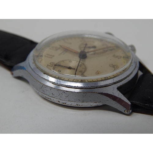 228 - LEONIDAS CHRONOGRAPHE: 1940's in current working order on leather strap. Serial No: 505008.