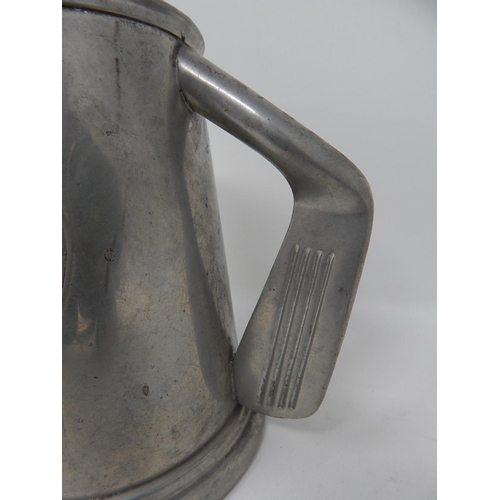 807 - Glass bottomed 1 Pint Golf Tankard crafted from English Pewter, decorated twice with an engraved Gol... 