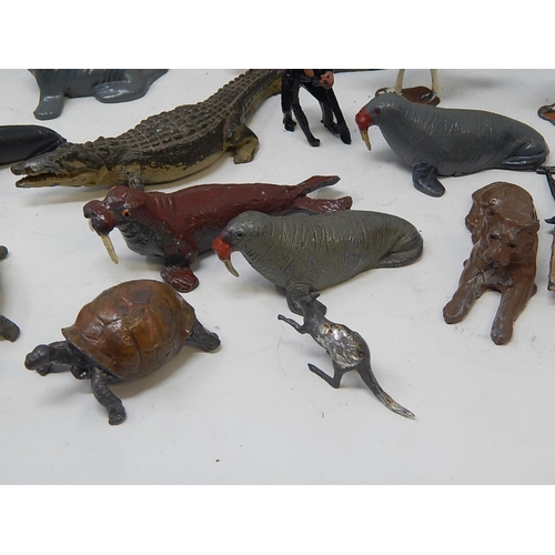 810 - Large quantity of Britains & Other Makes of metal zoo animals.