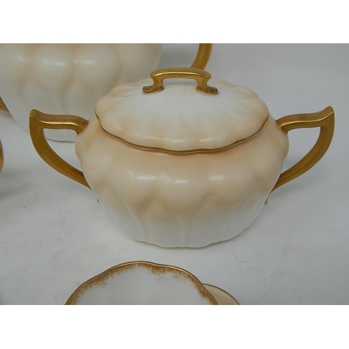 311 - Doulton Tea Set: Teapot, Sugar Bowl, Milk Jug, 4 x Cups & Saucers