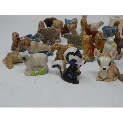 346 - Collection of Wade Whimsies.