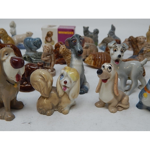 346 - Collection of Wade Whimsies.