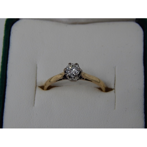 54 - 18ct Gold & Platinum Diamond Ring. The Diamond 0.33ct, Clear & Bright. Ring Size N