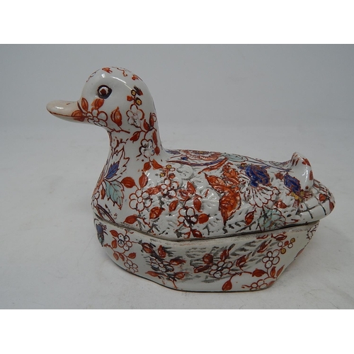 359 - 19th century Chinese duck, marks to base. Length 15cm