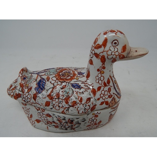 359 - 19th century Chinese duck, marks to base. Length 15cm