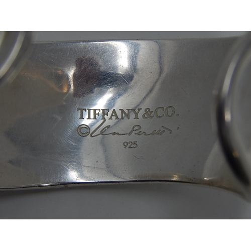 70 - TIFFANY & CO: Paloma Picasso Silver Bangle.