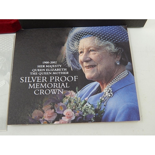 647 - 1900-2002 Queen Elizabeth The Queen Mother Silver Proof £5 Memorial Crown.