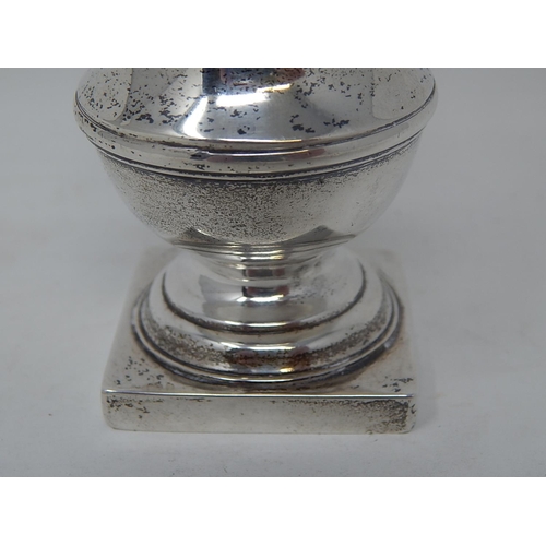 16 - Victorian Silver Caster, Hallmarked London 1864 by J.P & S: Height 13cm: Weight 108g