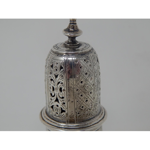 16 - Victorian Silver Caster, Hallmarked London 1864 by J.P & S: Height 13cm: Weight 108g