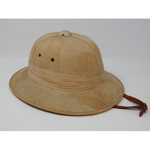 352 - Early 20th Century Pith Helmet