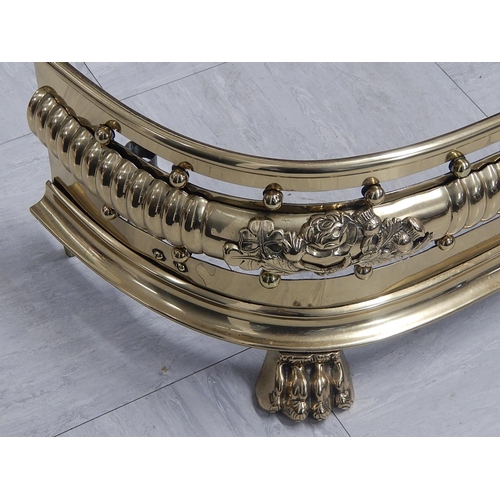 713 - Quality 19th century Brass fender with Lion Paw Feet: 120cm wide x 22cm high