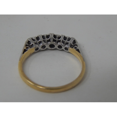 161 - Antique 18ct Gold & Platinum 5 Stone Diamond Ring: Size N: Weight 2.5g