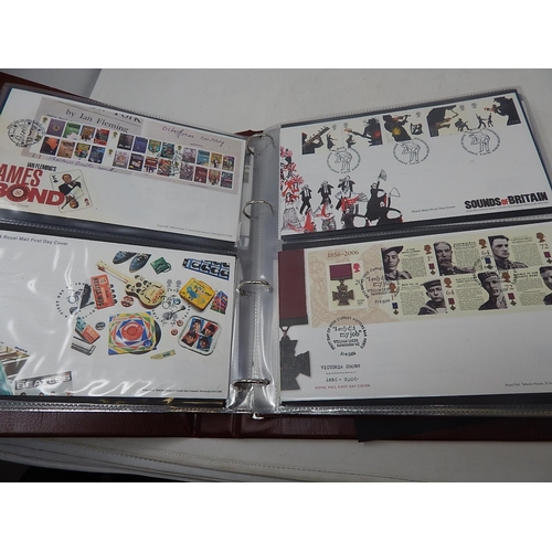 510 - Collection of 38 First Day Covers mainly miniature sheets dated 2004-2007 housed in a de-luxe album:... 