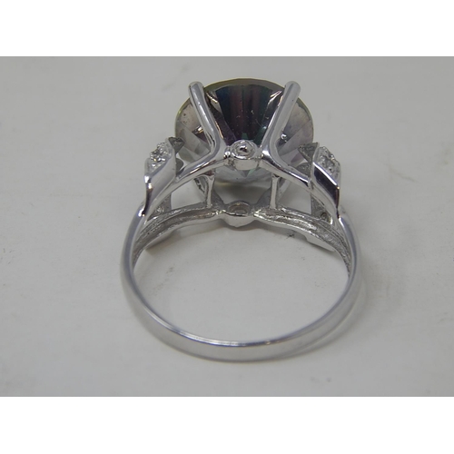 180 - 14ct White Gold Ring: Size O.