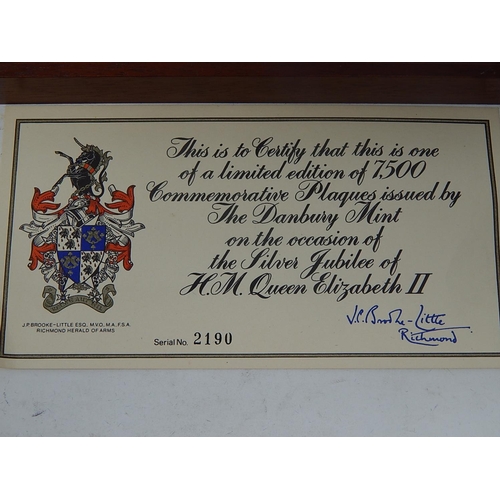 470 - 2 x Danbury Mint Commemorative Portrait Plaques With Silver Sheilds for QEII Silver Jubilee with Cer... 